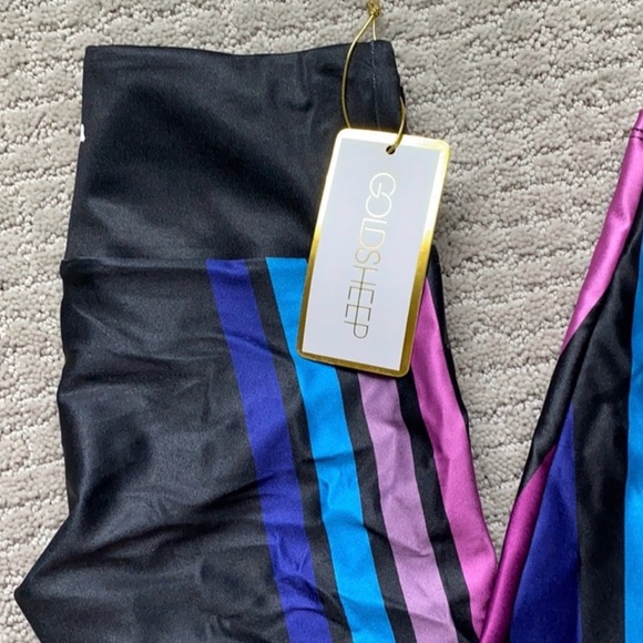 Final Price. No Offers Please Goldsheep Neon Lucky Lanes 7/8
Legging  XS in EUC. - Picture 4 of 5